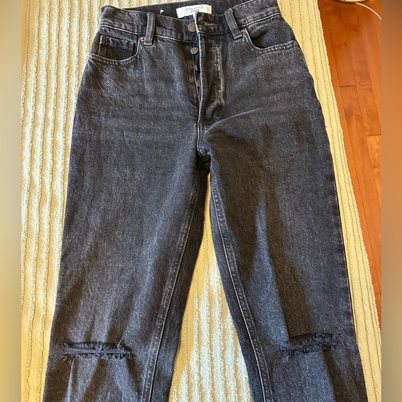 Dynamite Rosie Black Jeans - Picture 3 of 5